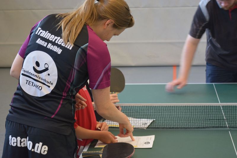 anna-helbig-trainerin-tischtennis-klein